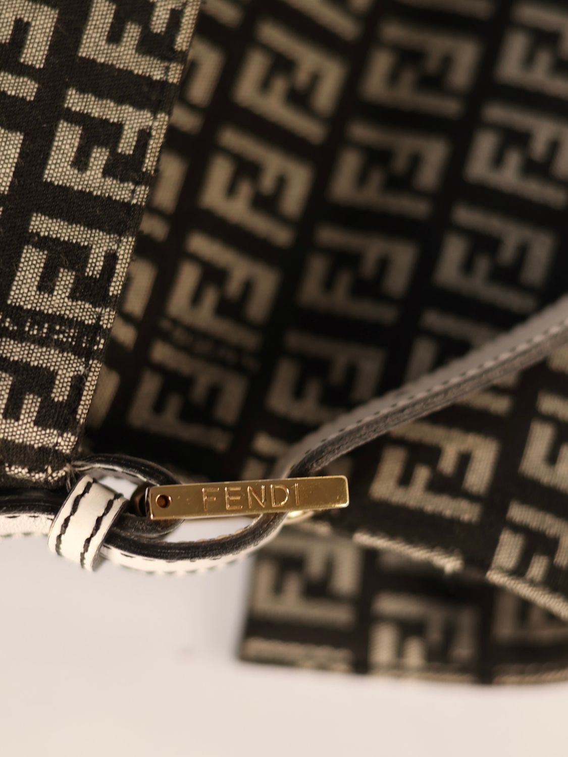 FENDI GREY BAGUETTE SHOULDER BAG