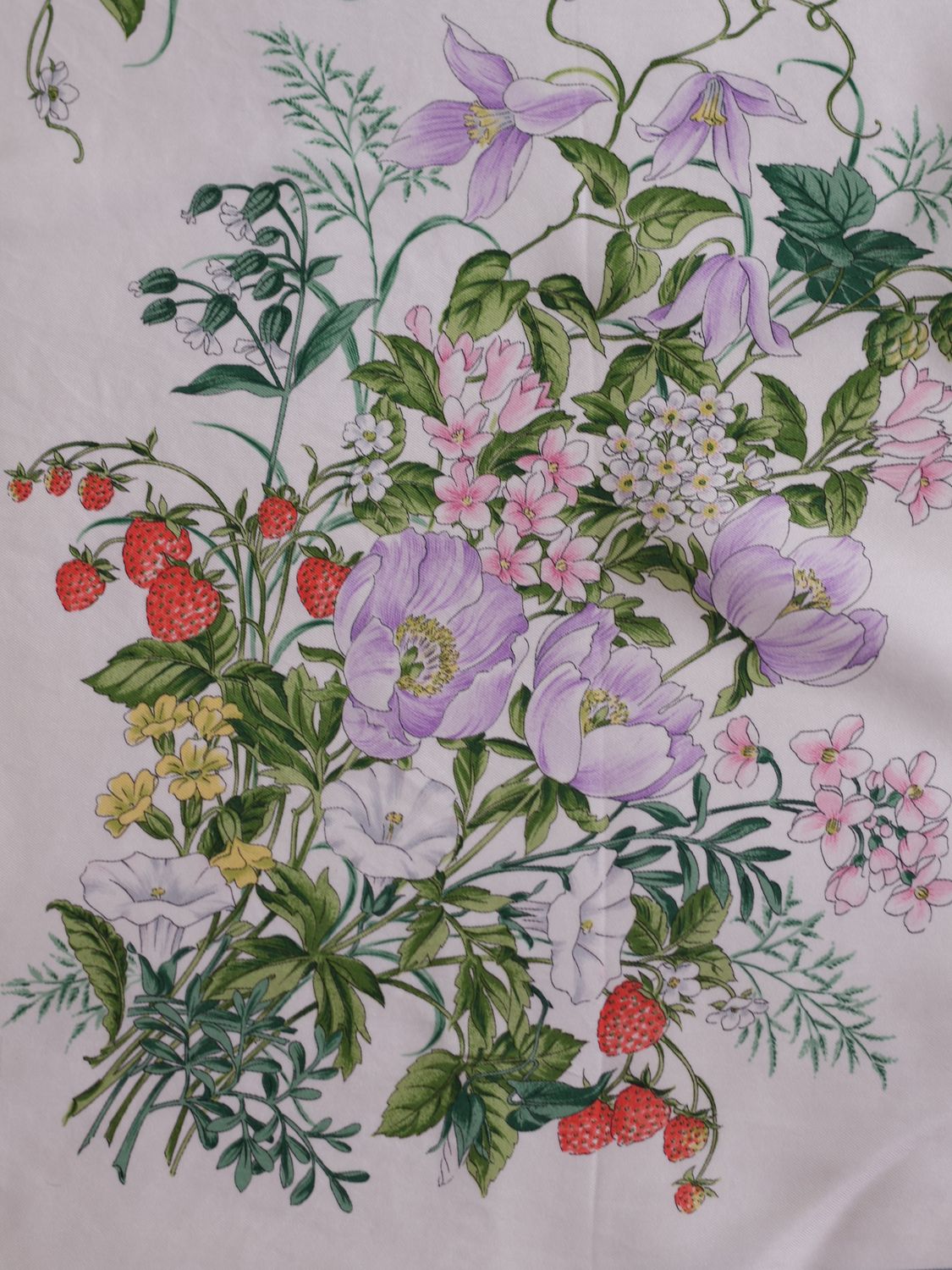 GUCCI FLORA SUMMER SILK SCARF