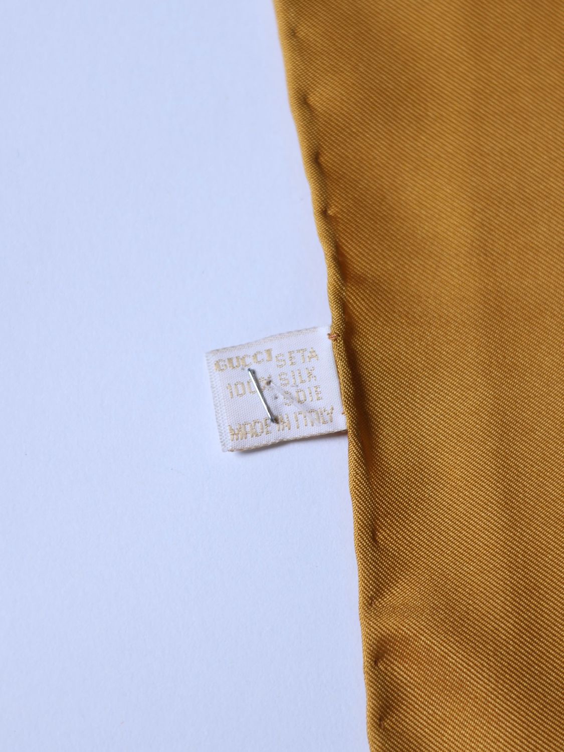 GUCCI FLORA AUTUMN SILK SCARF