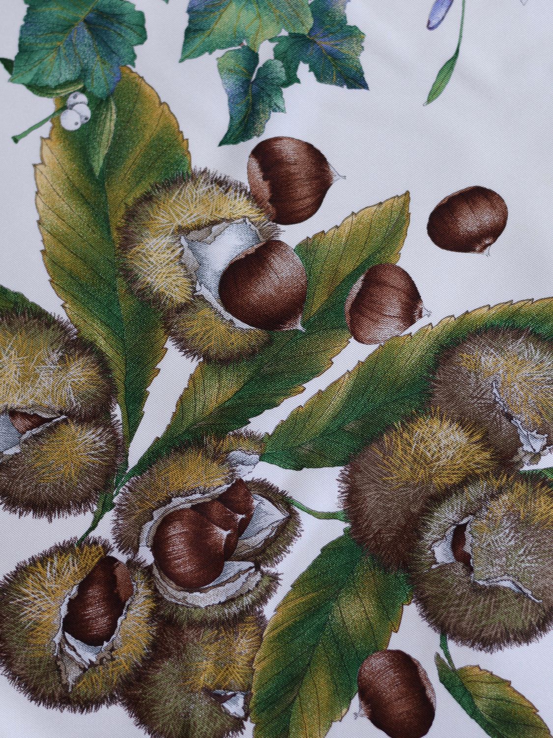 GUCCI FLORA AUTUMN SILK SCARF