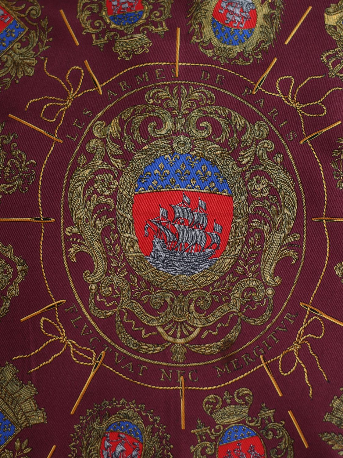 HERMÈS GAVROCHE SILK SCARF