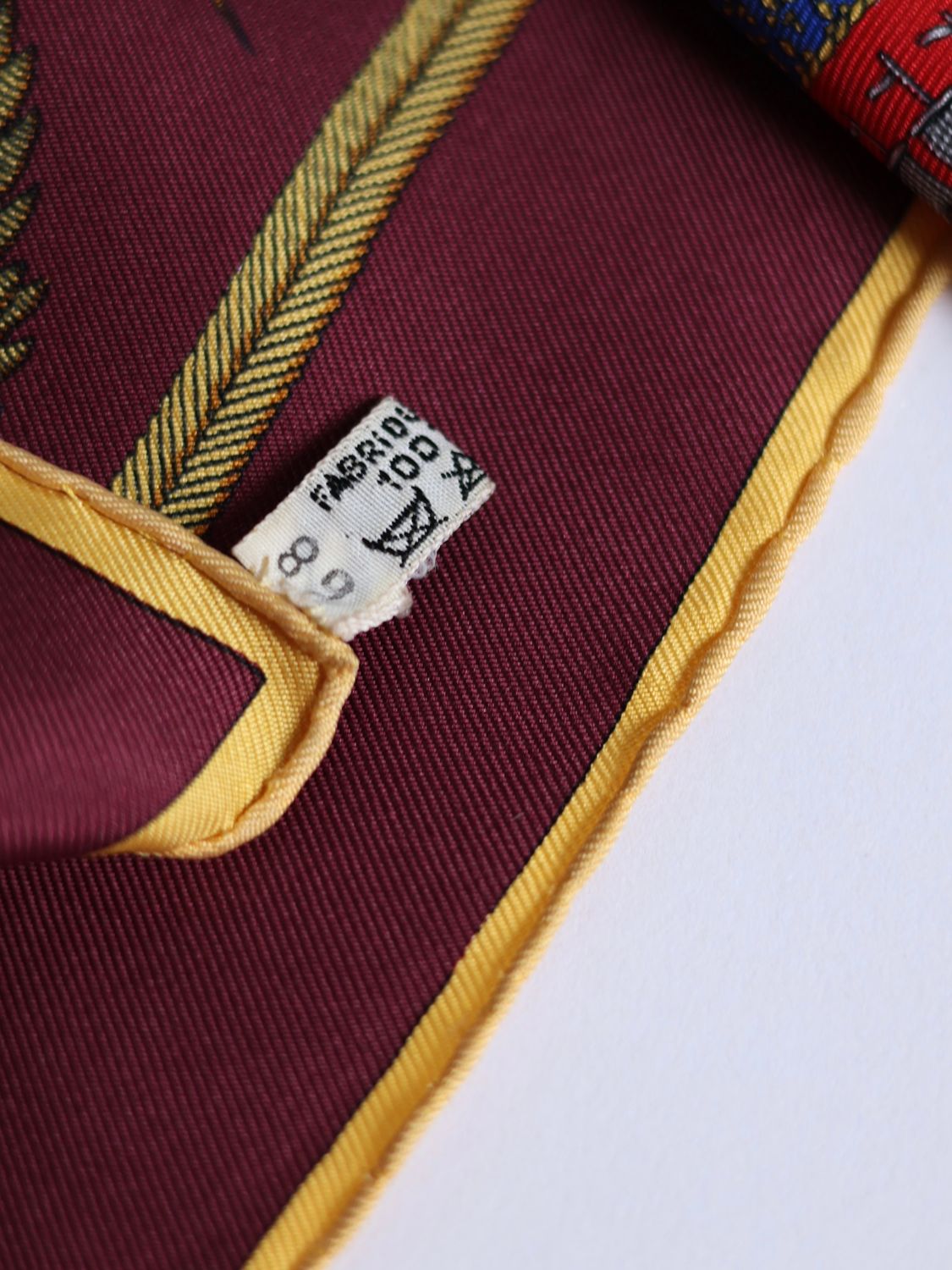 HERMÈS GAVROCHE SILK SCARF