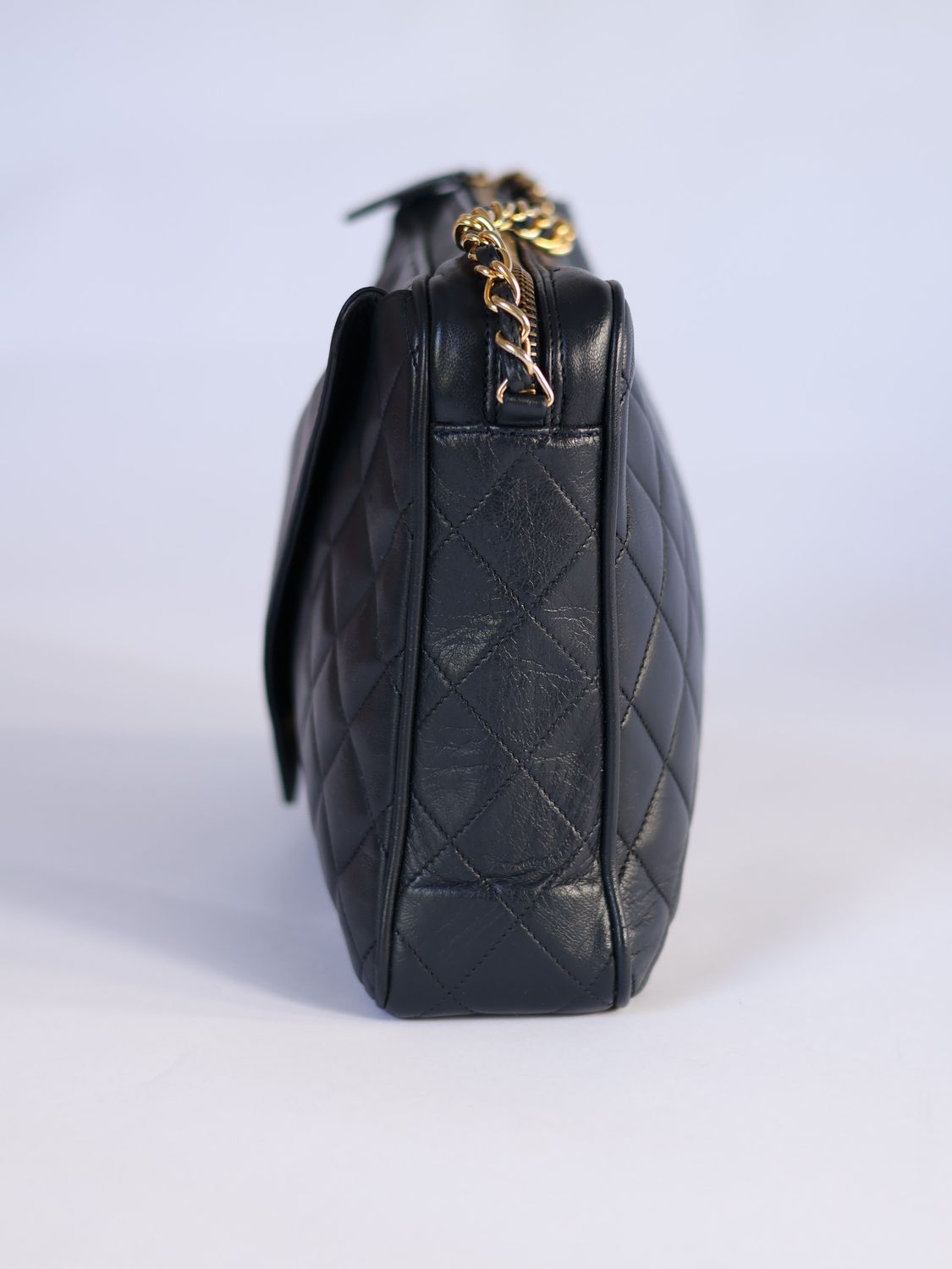 CHANEL CROSSBODY BAG