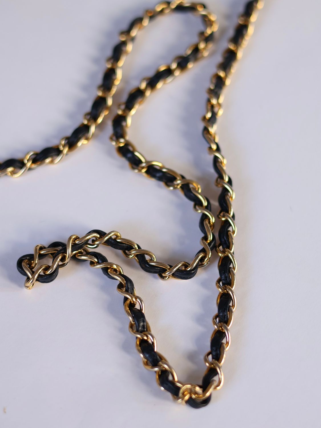 CHANEL CROSSBODY BAG