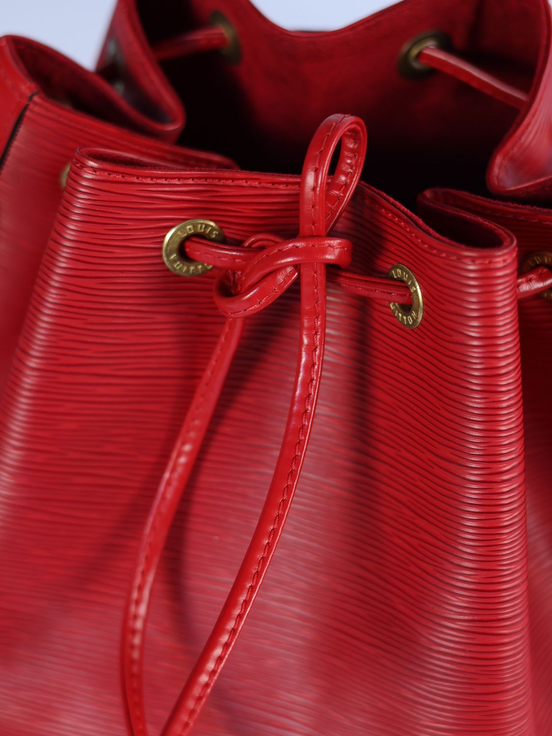 Louis Vuitton Noé Red Bag