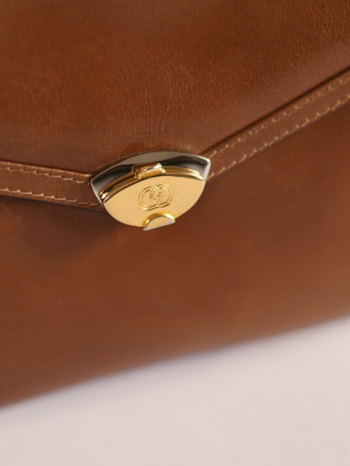 GUCCI ICONIC HANDBAG