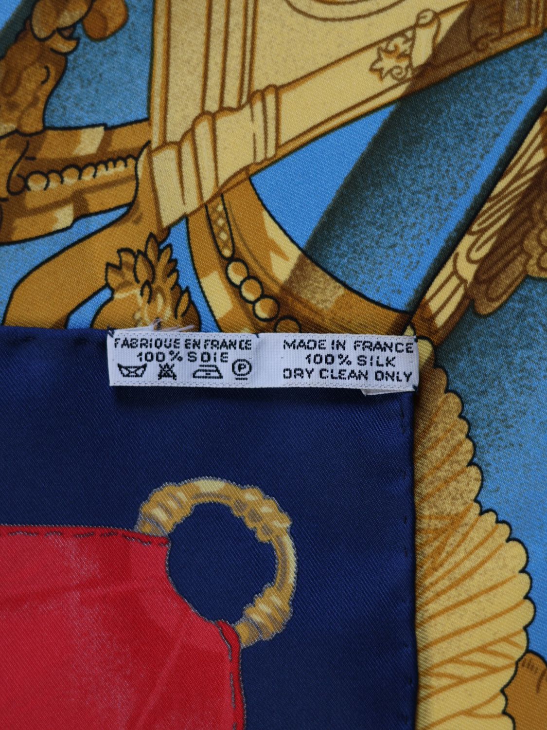 HERMÈS SOLEIL DE SOIE SILK SCARF