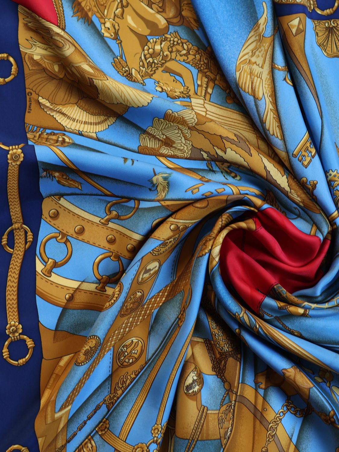 HERMÈS SOLEIL DE SOIE SILK SCARF