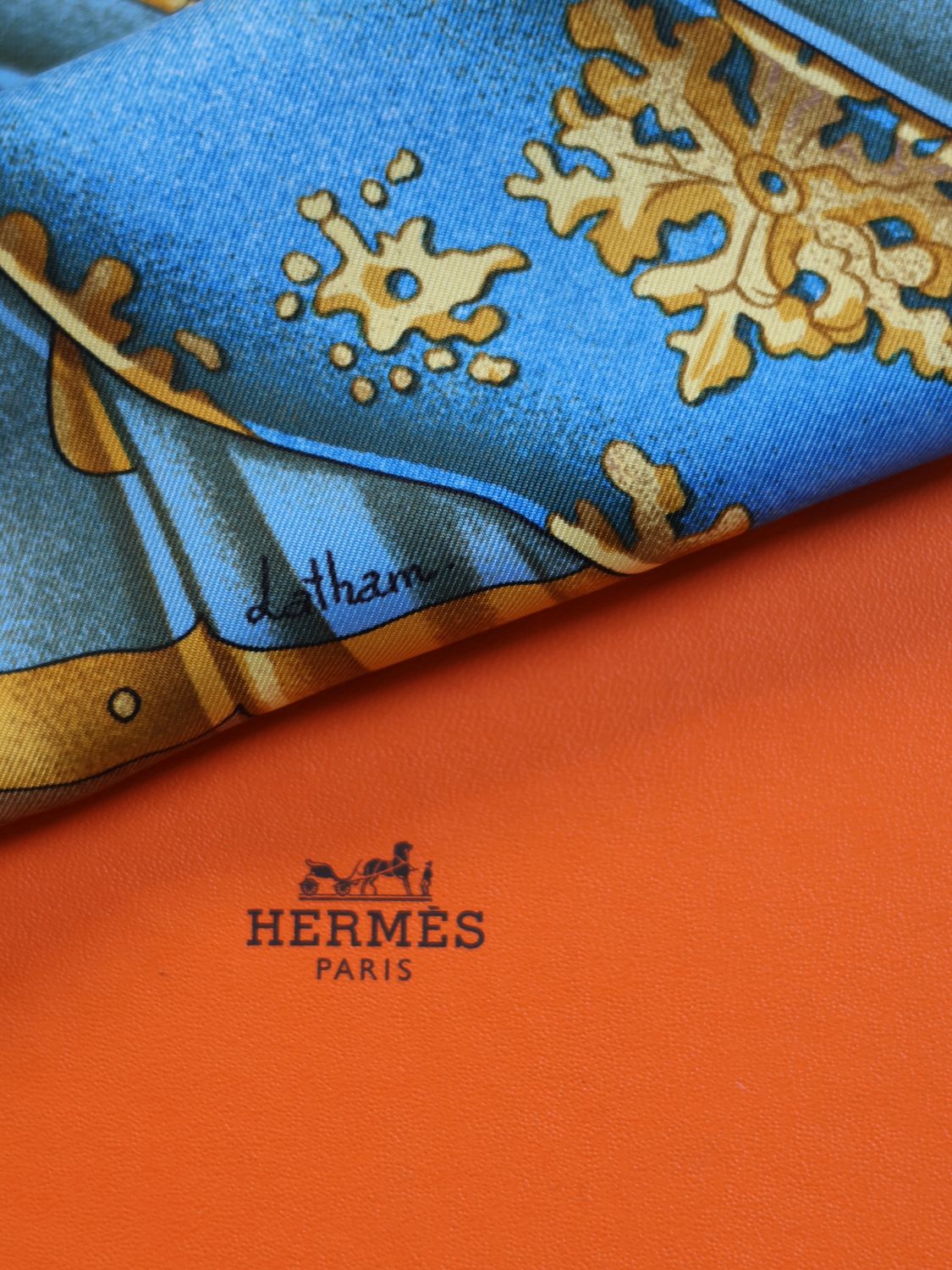 HERMÈS SOLEIL DE SOIE SILK SCARF