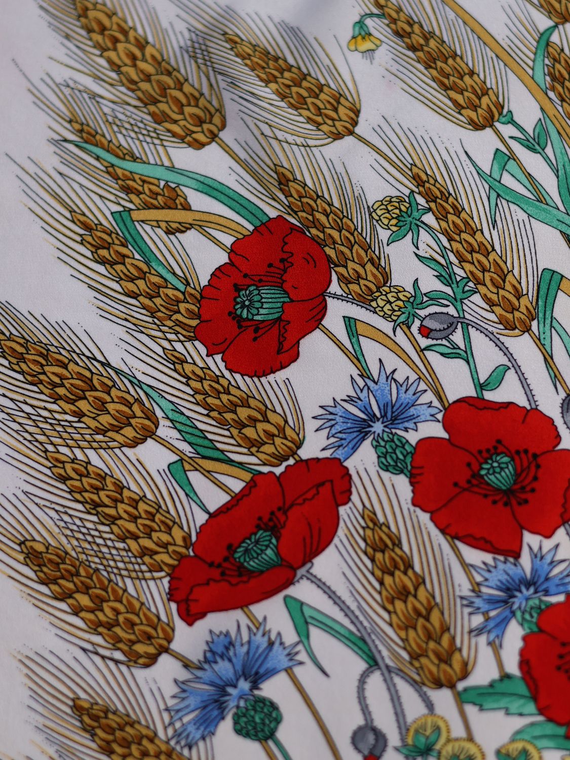 GUCCI FLORA POPPIES SILK SCARF