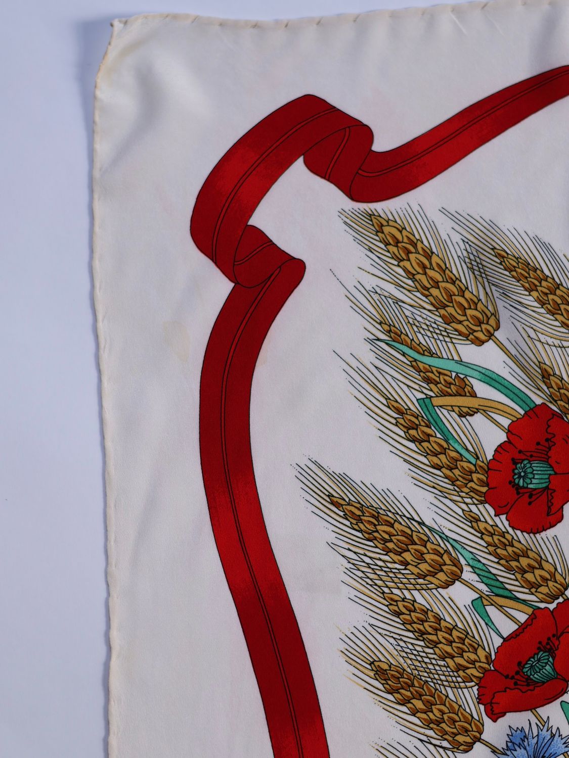 GUCCI FLORA POPPIES SILK SCARF