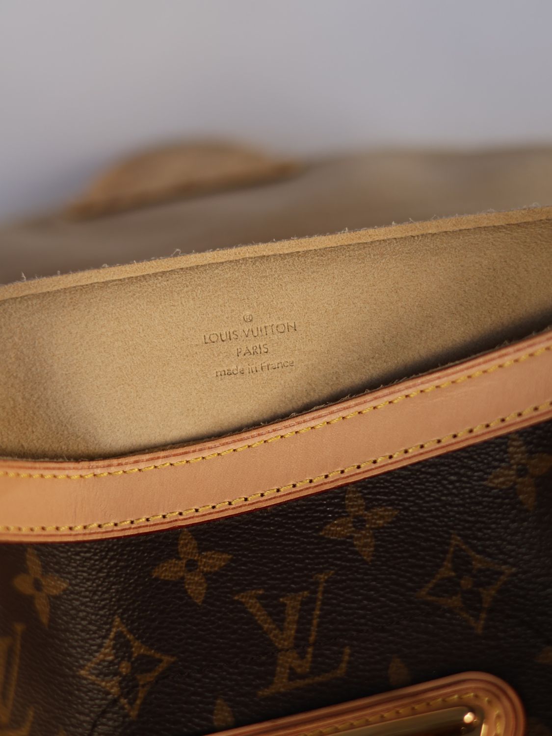 Louis Vuitton Beverly PM Bag