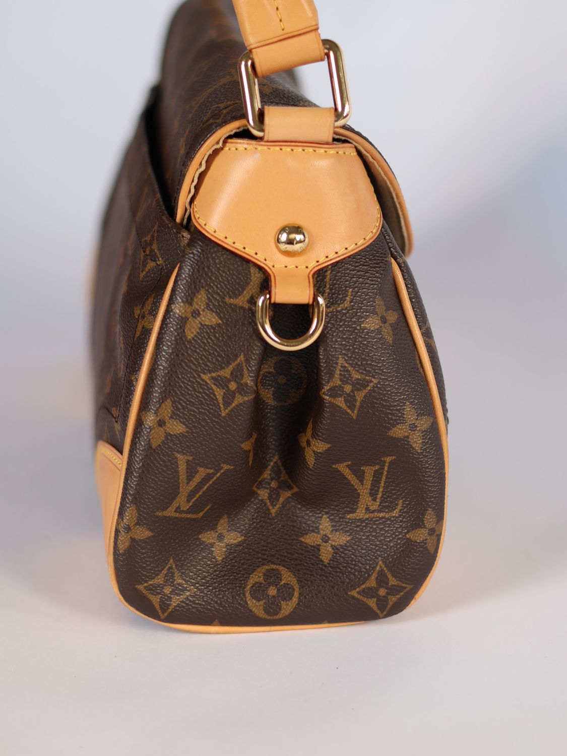 Louis Vuitton Beverly PM Bag