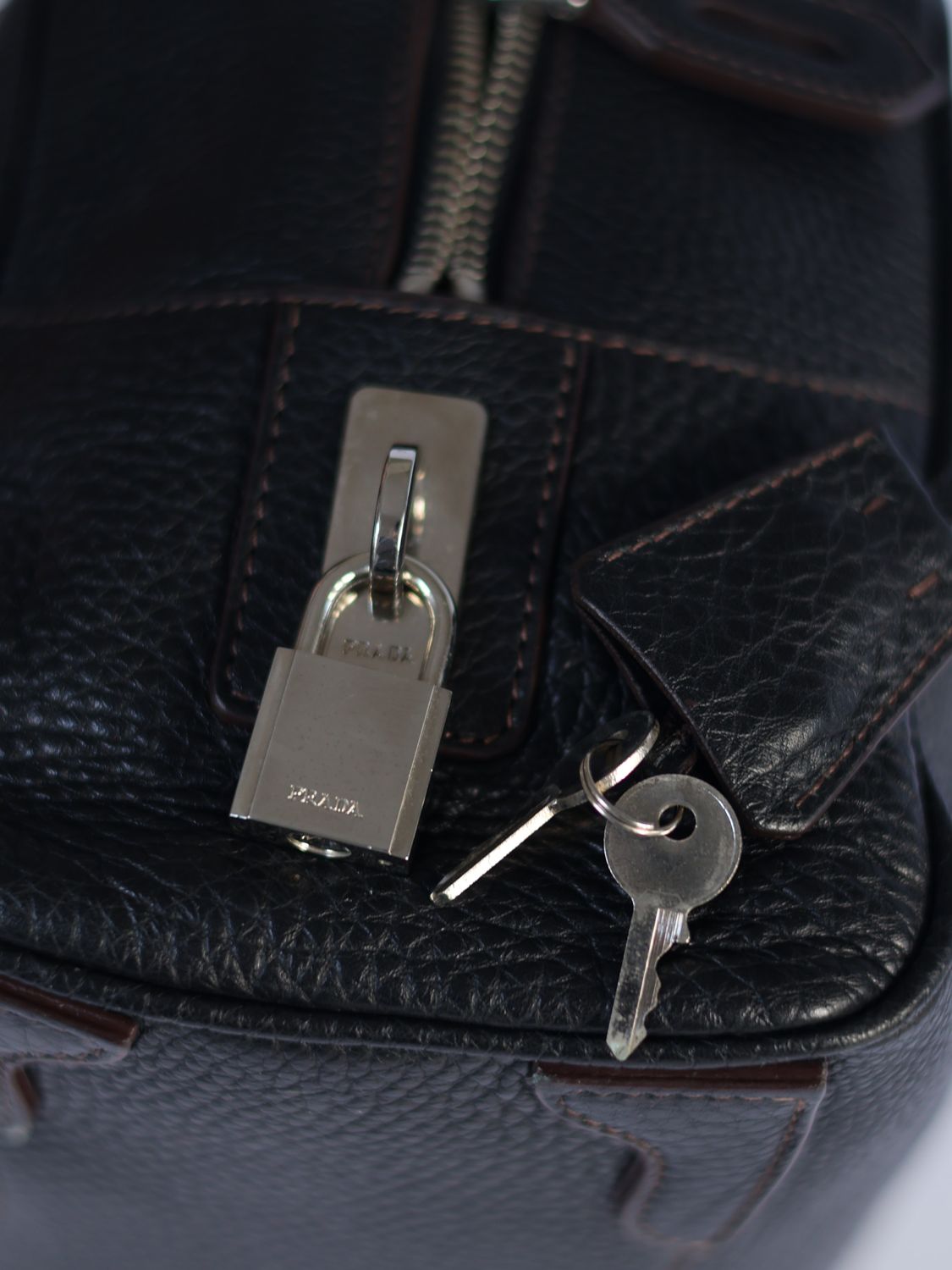 PRADA Hand Bag – Timeless Navy Elegance