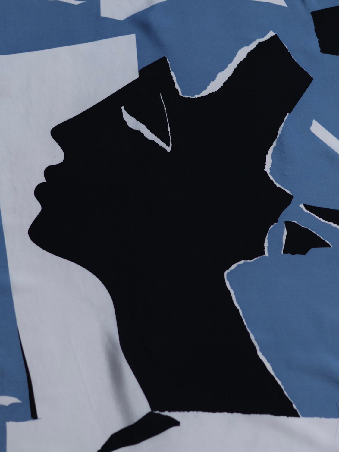 YSL L'HIVER SILK SCARF