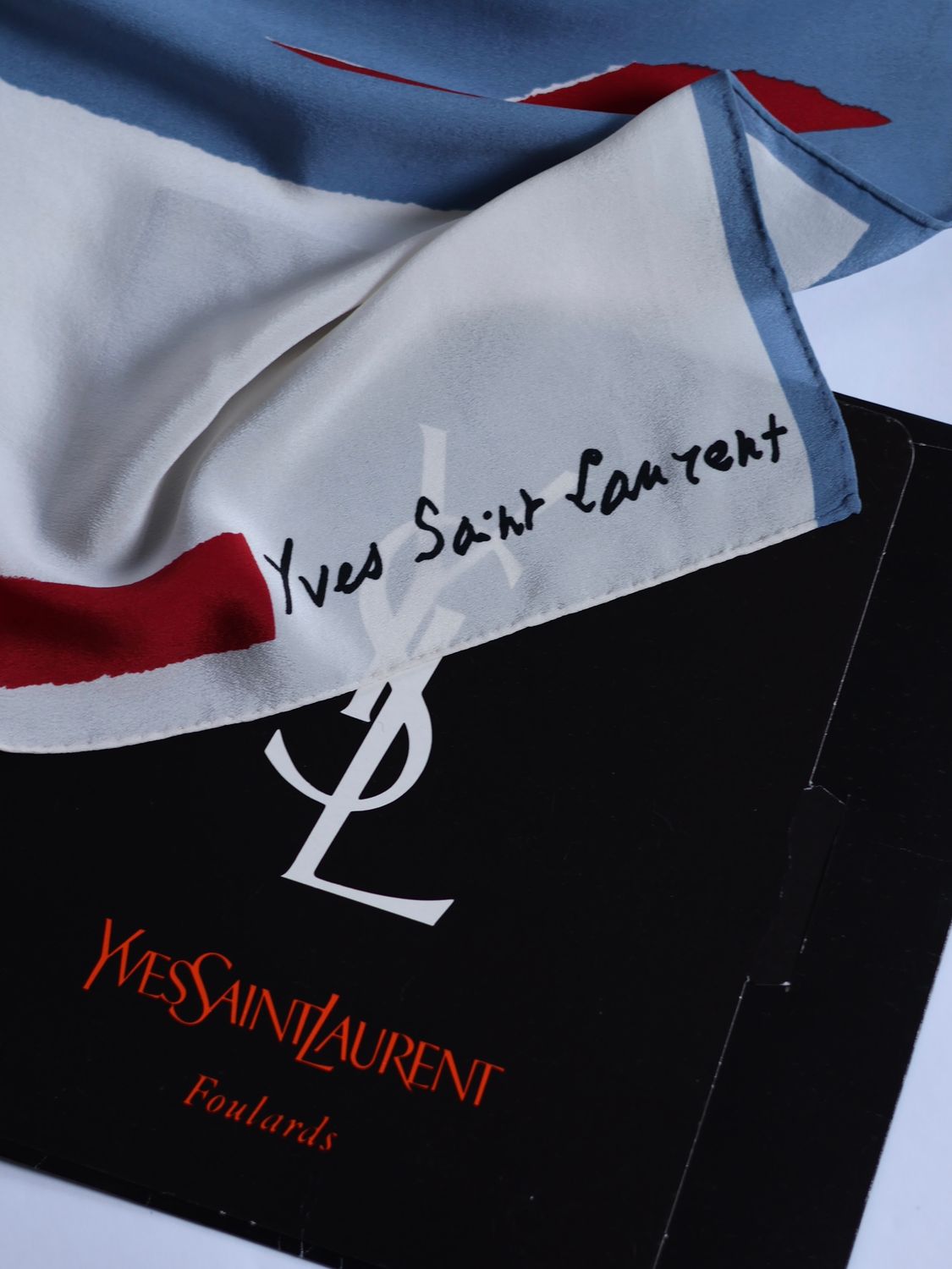 YSL L'HIVER SILK SCARF