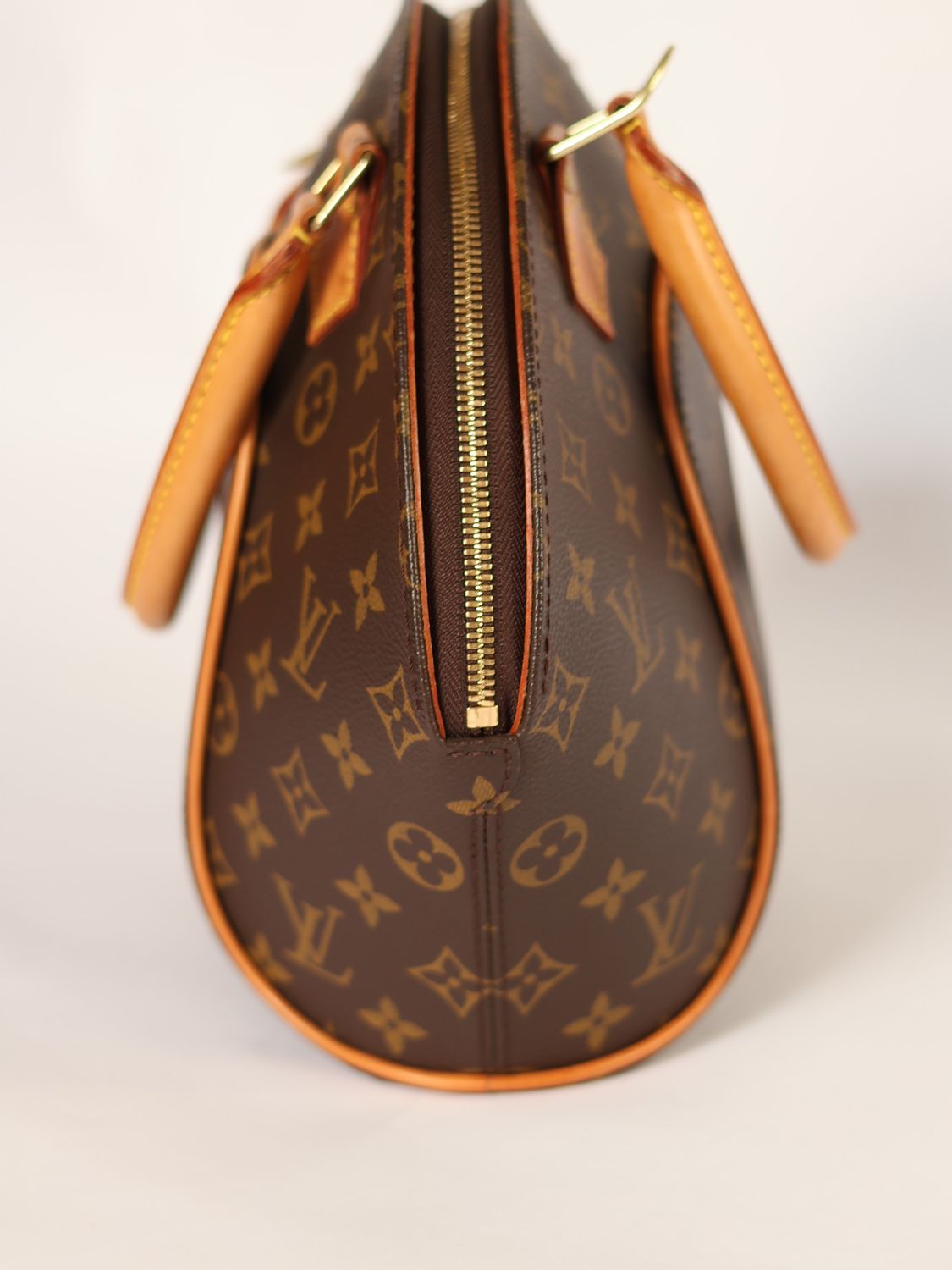 Louis Vuitton Ellipse Bag