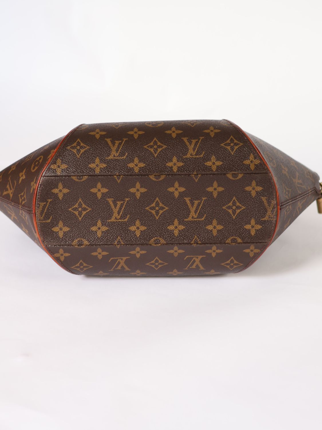 Louis Vuitton Ellipse GM Bag