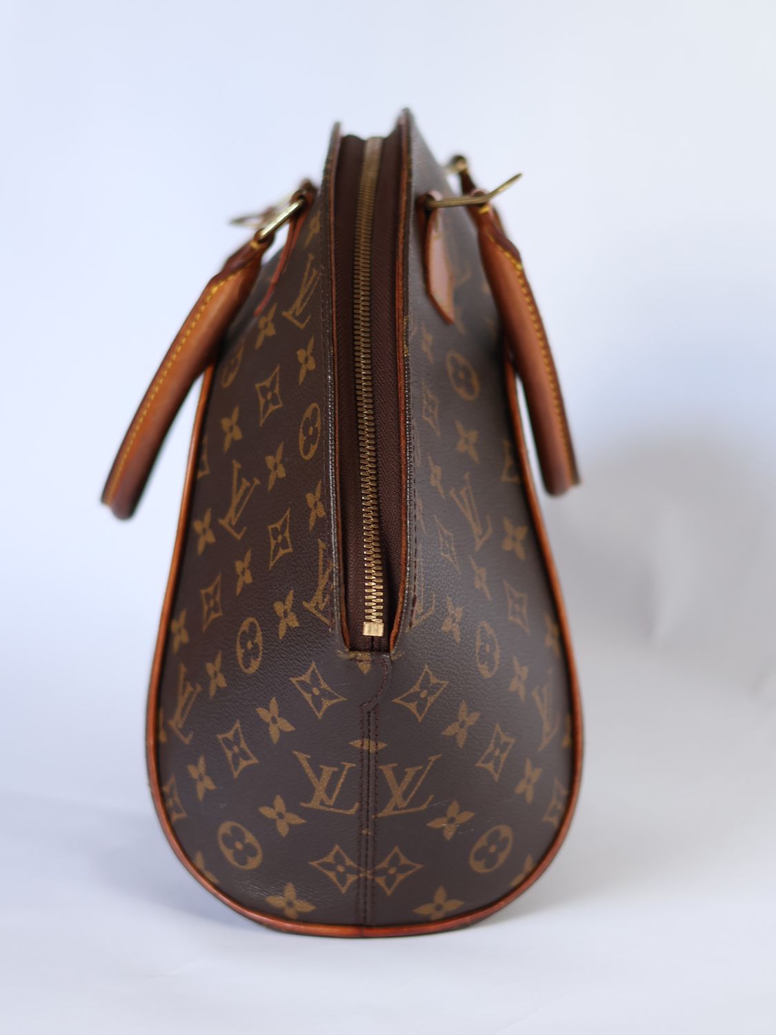Louis Vuitton Ellipse GM Bag