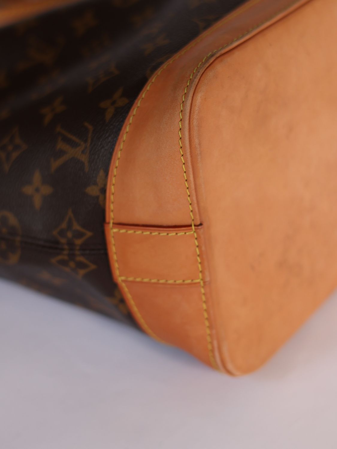 Louis Vuitton Lockit Bag