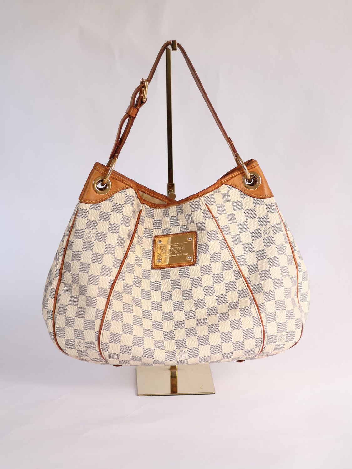 Louis Vuitton Galliera Bag