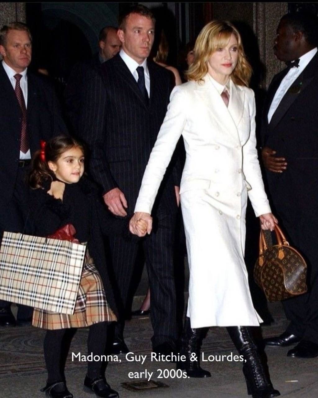 Louis Vuitton Ellipse GM Bag