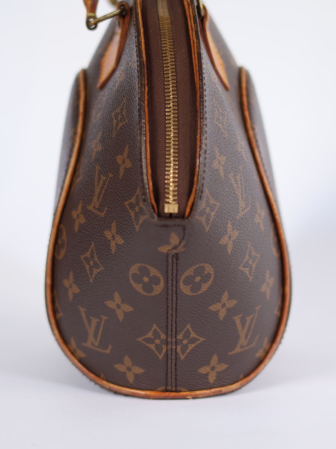 Louis Vuitton Ellipse PM Bag