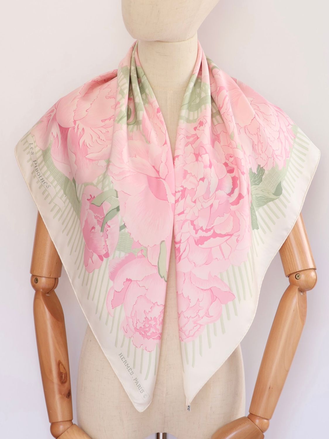 Les Pivoines Silk Scarf