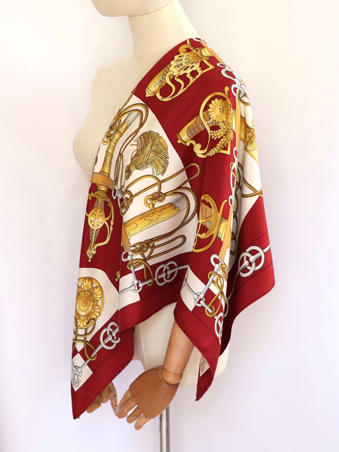 Hermès Cliquetis Silk Scarf