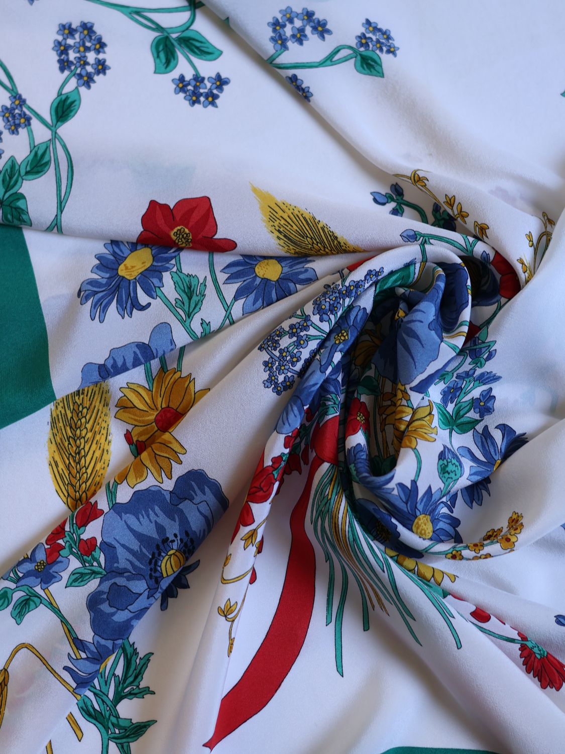 Gucci Flora Silk Scarf