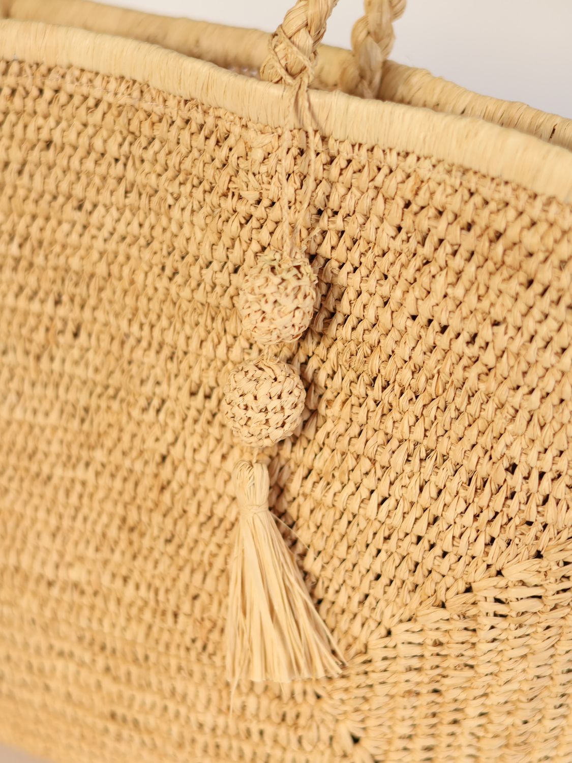 Cassis Raffia Basket Bag