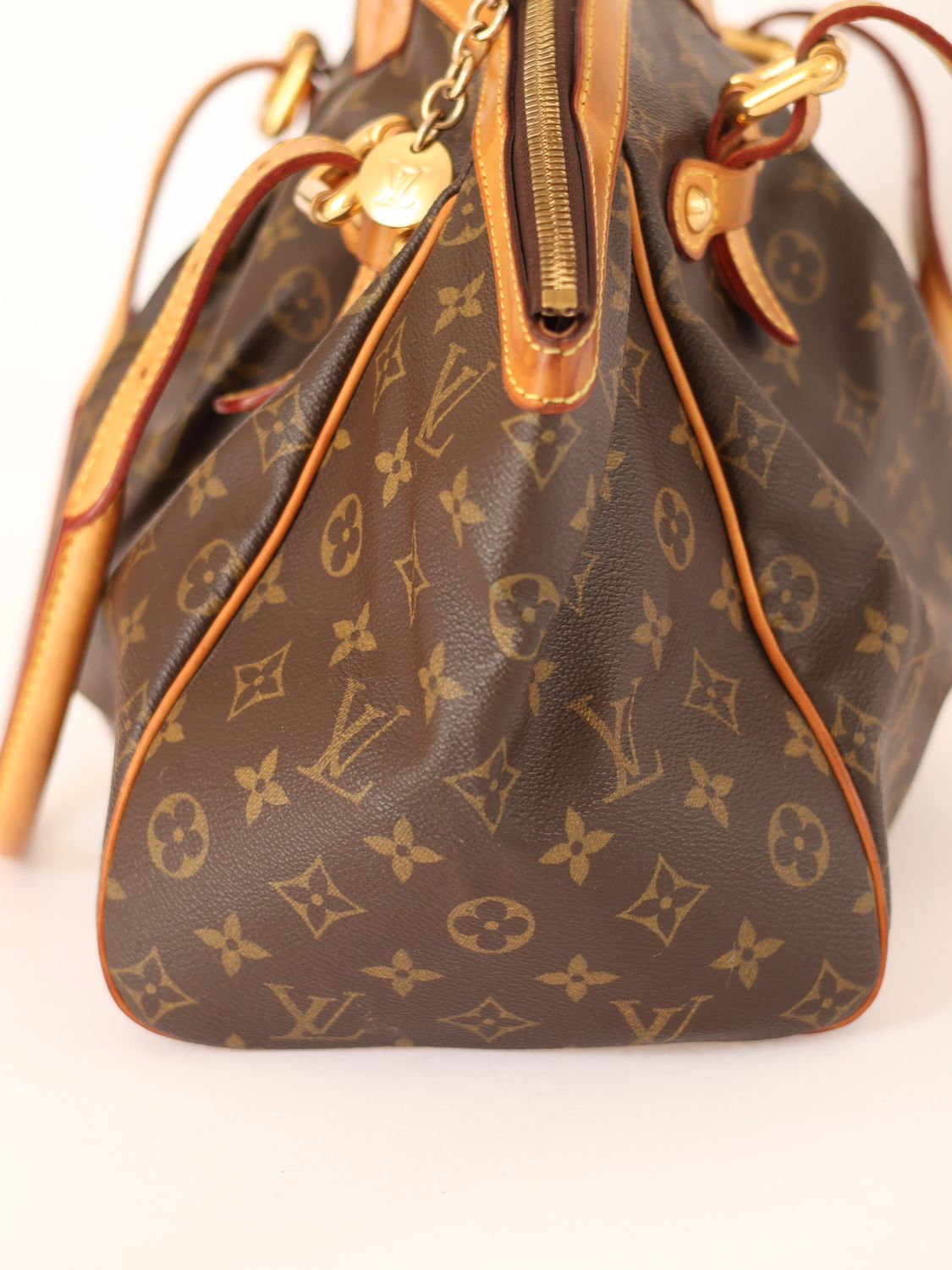 Louis Vuitton Tivoli GM Bag