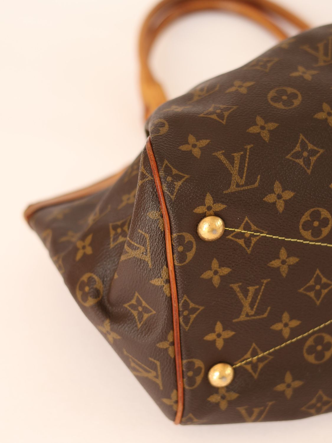 Louis Vuitton Tivoli GM Bag