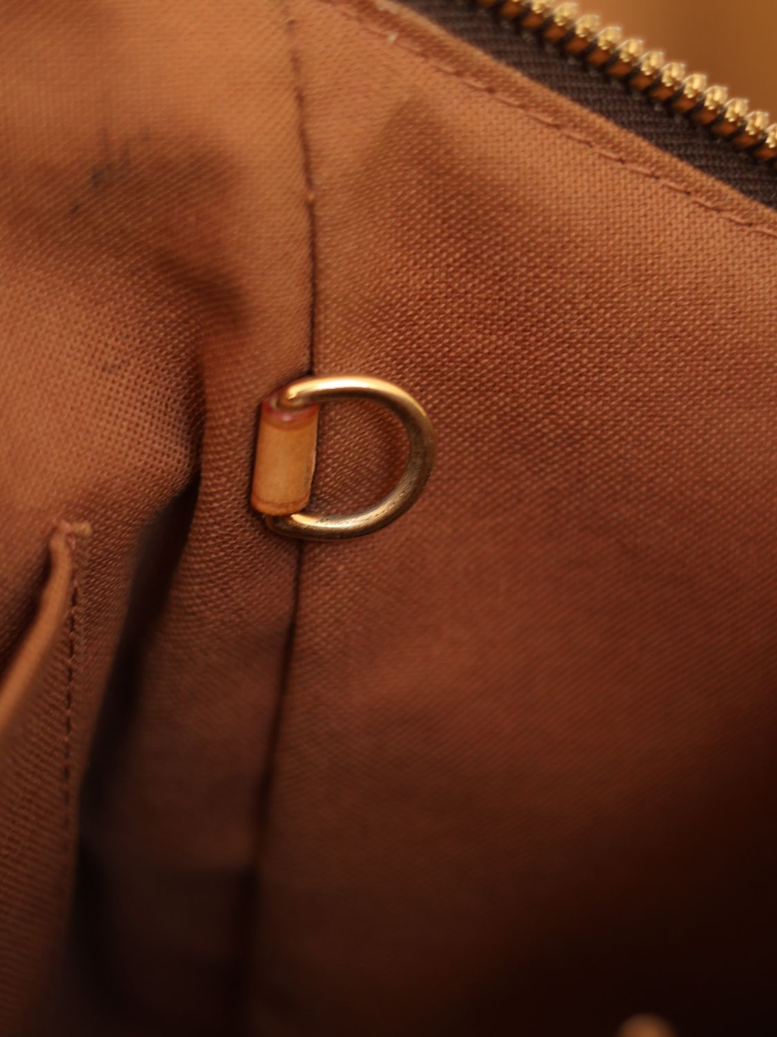 Louis Vuitton Tivoli GM Bag