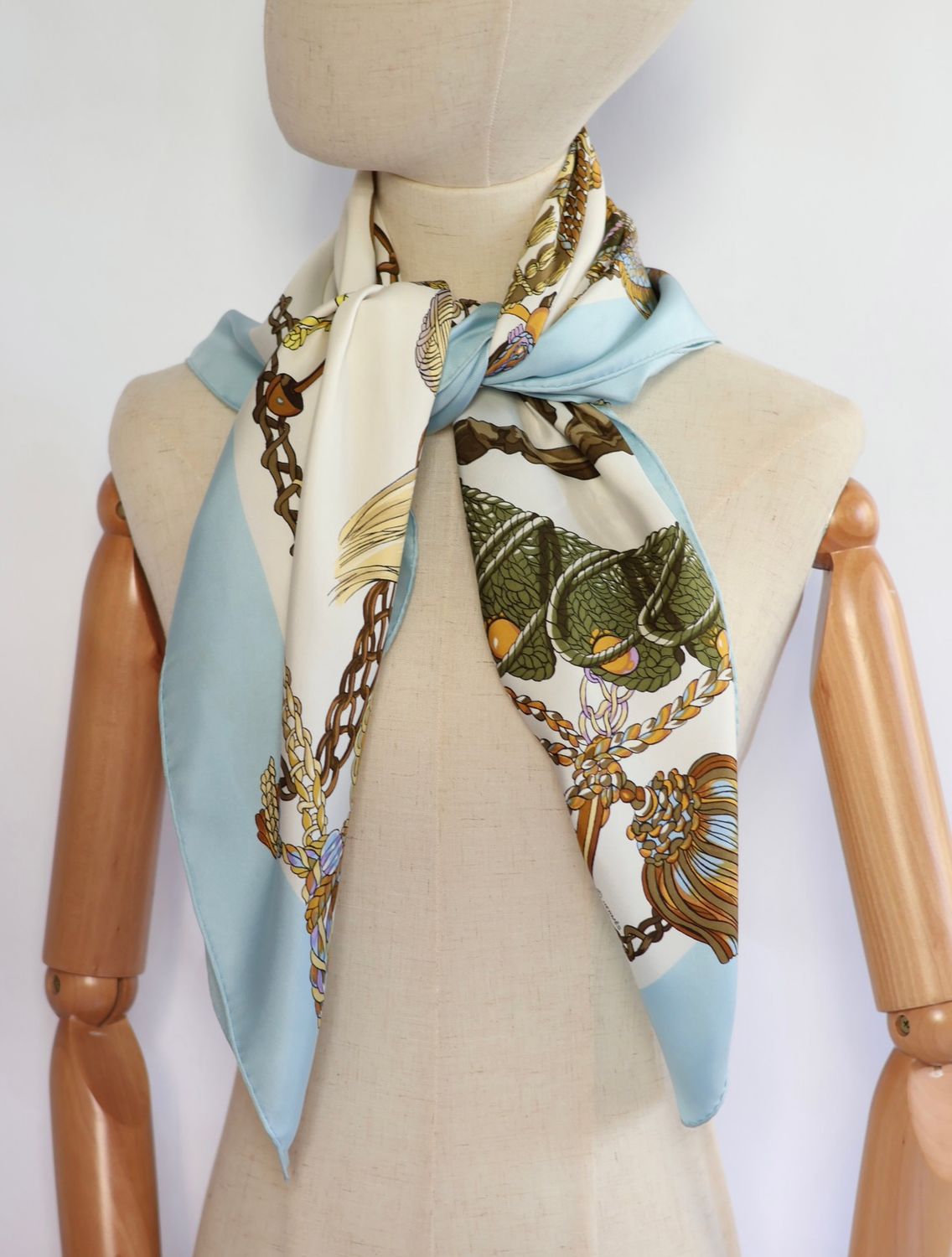 Hermès Le Timbalier Silk Scarf