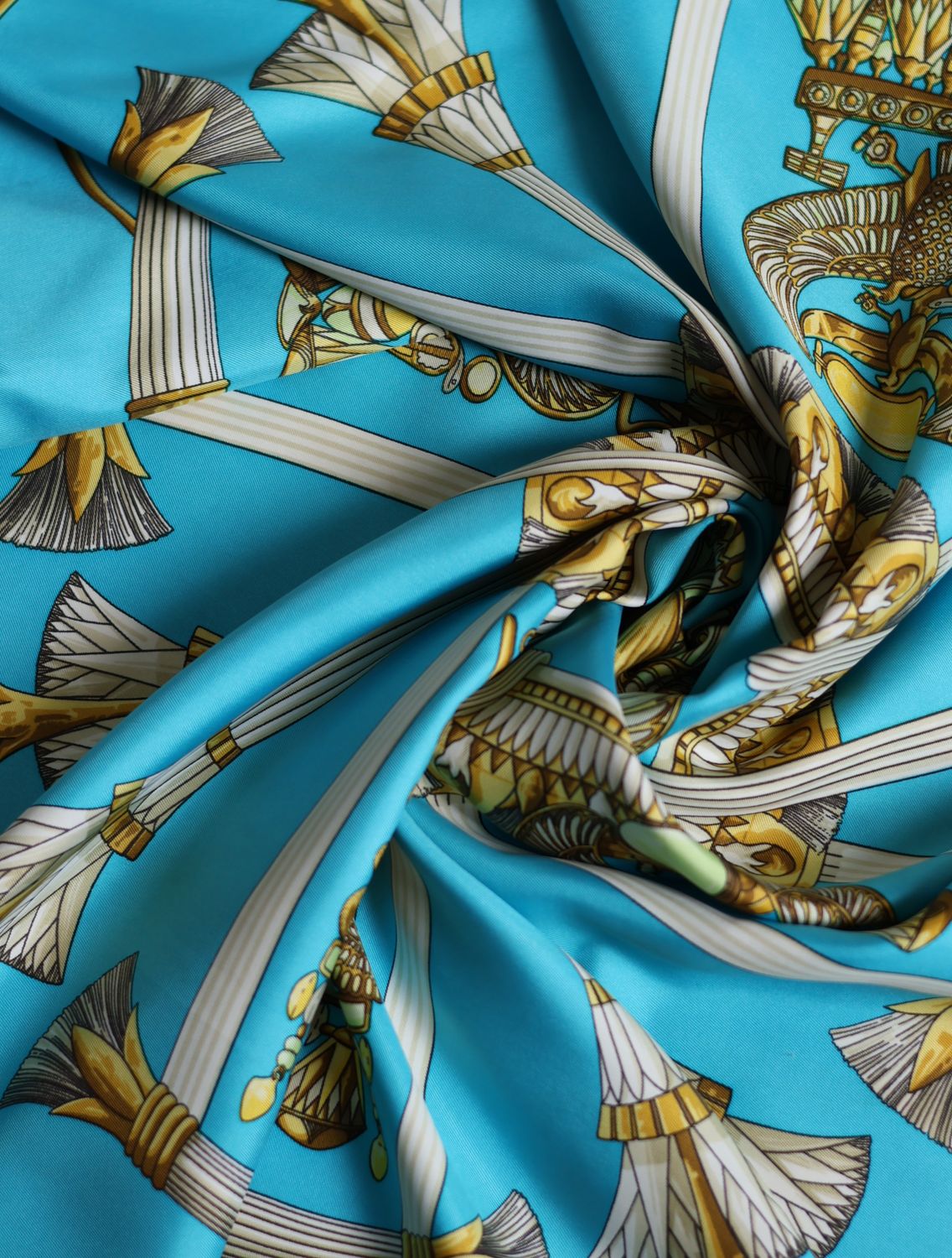 Hermès Scarabées et Pectoraux Silk Scarf