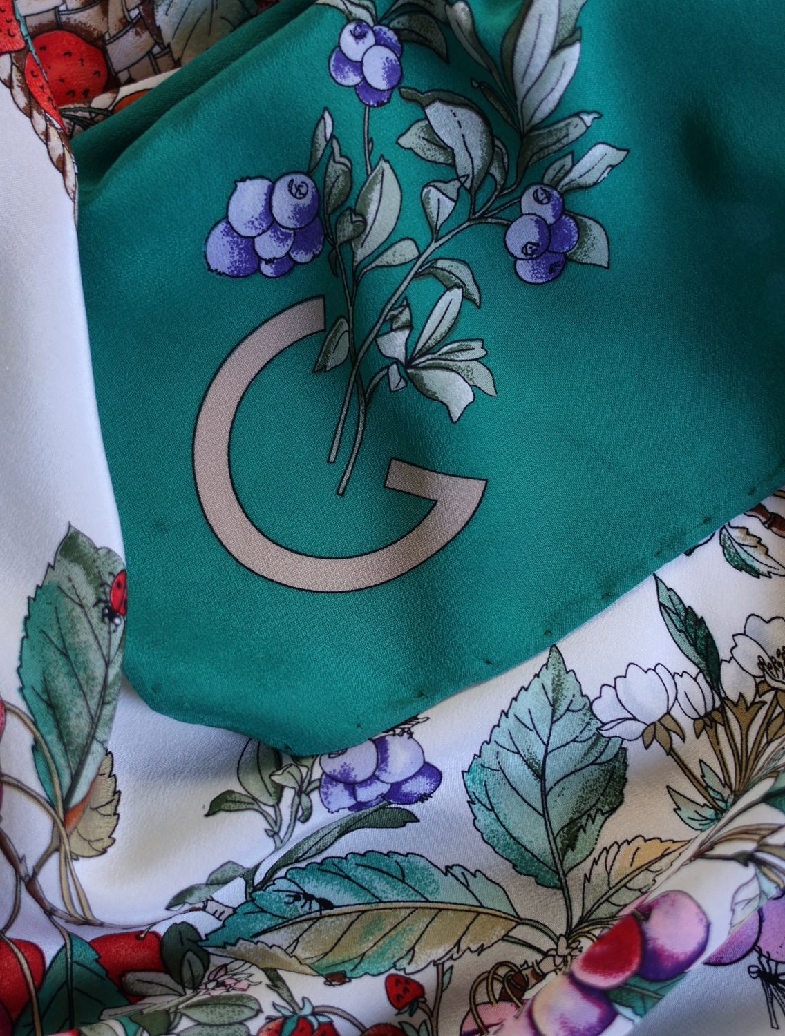 Gucci Flora Panier Silk Scarf