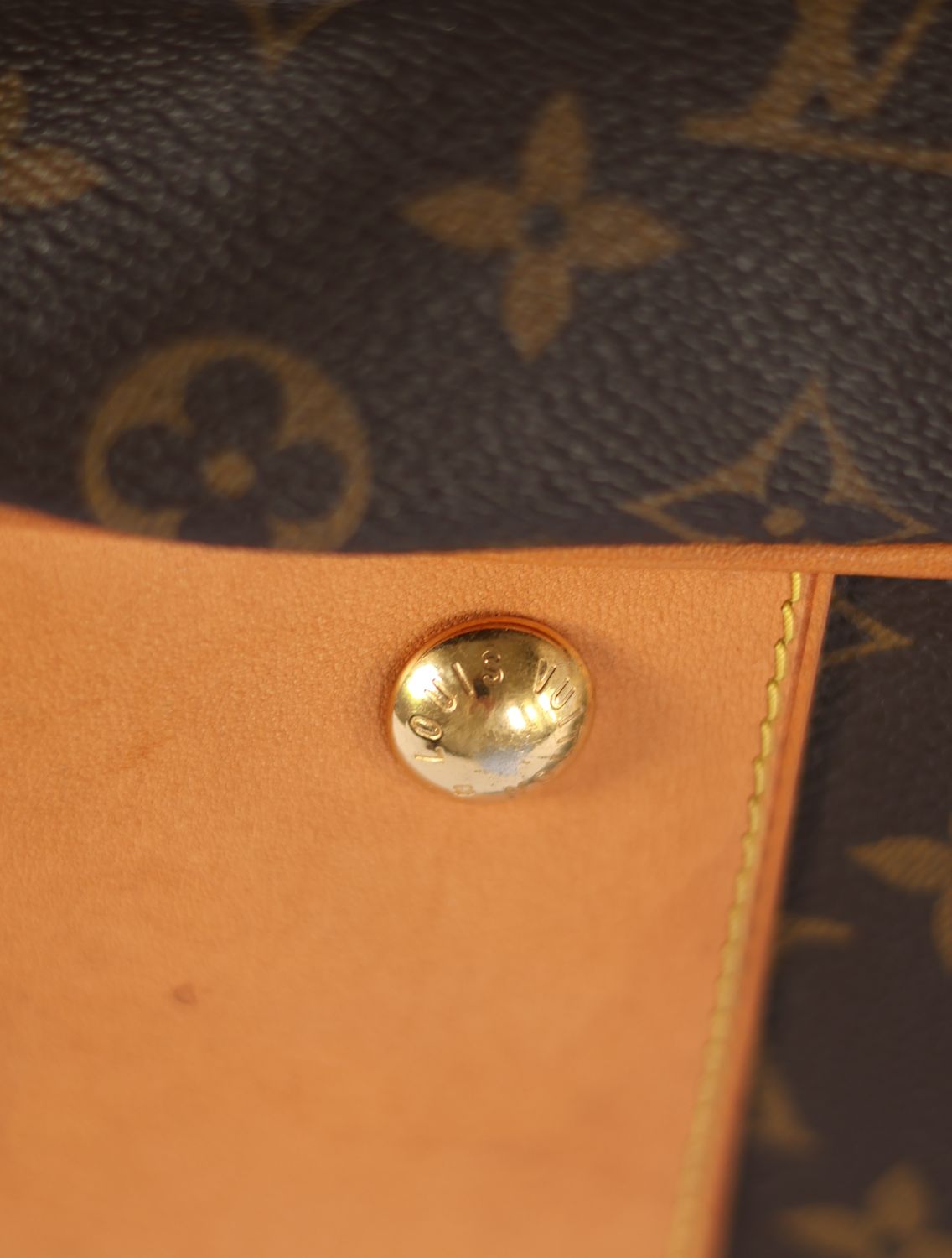 Louis Vuitton Boétie Bag