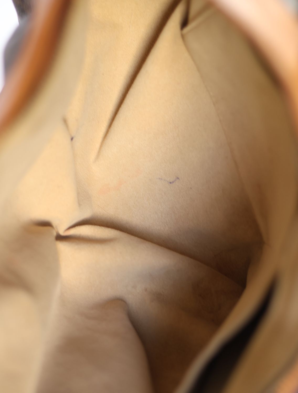 Louis Vuitton Boétie Bag