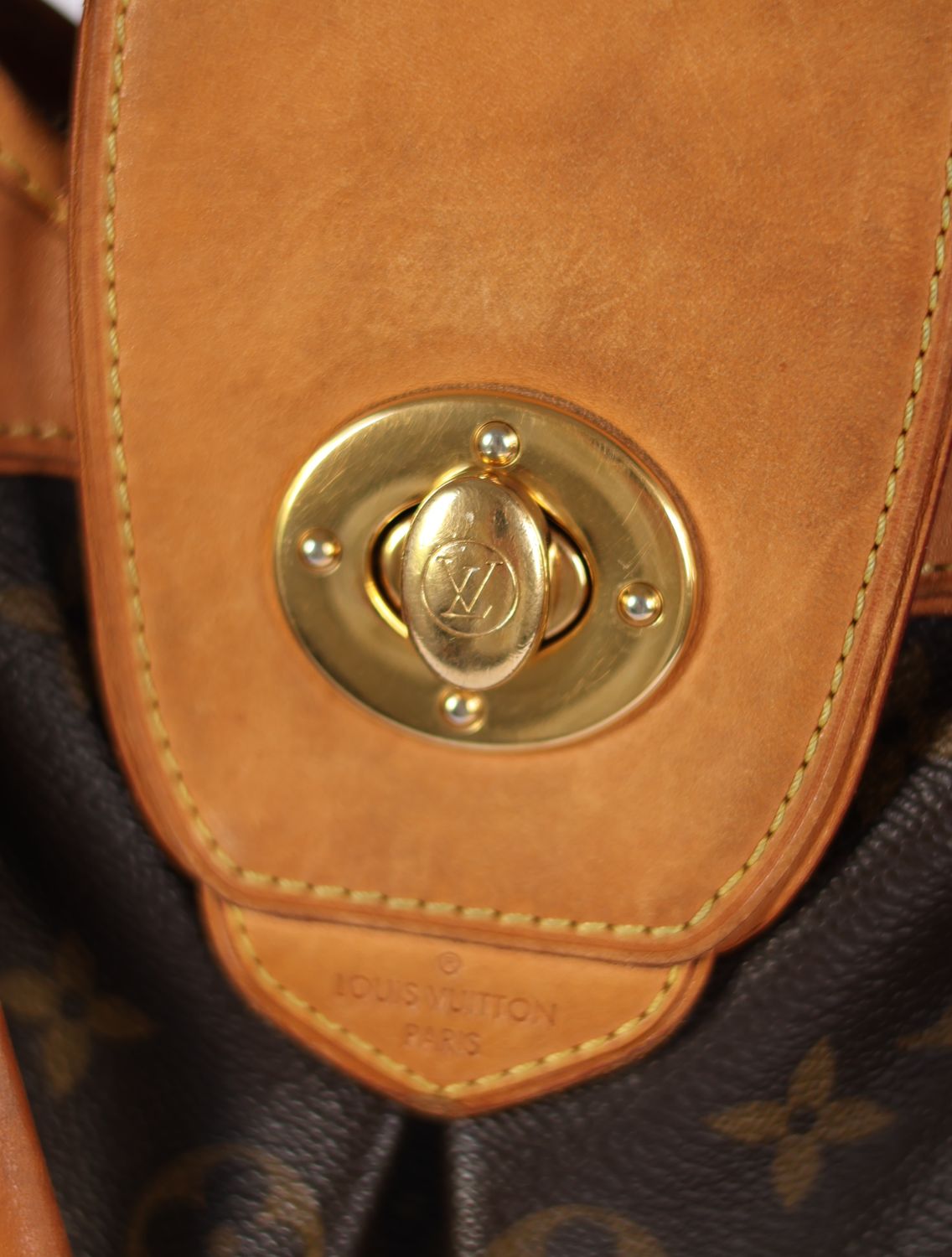 Louis Vuitton Boétie Bag