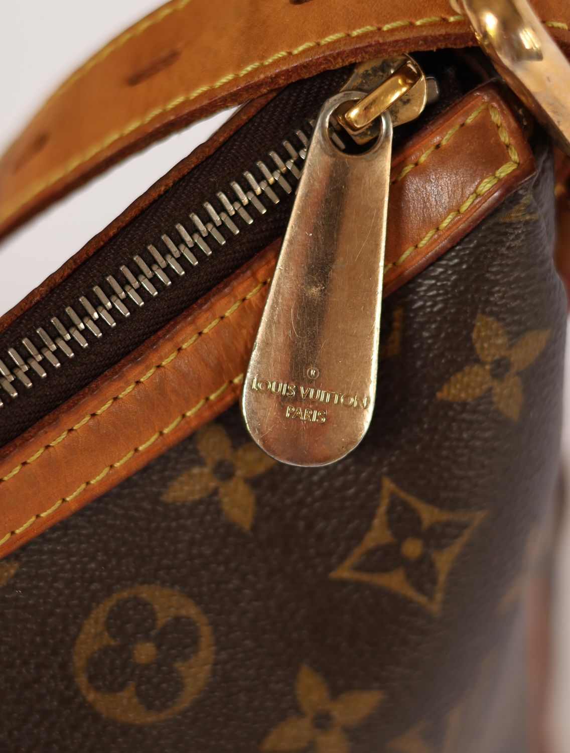 Louis Vuitton Tulum GM Bag