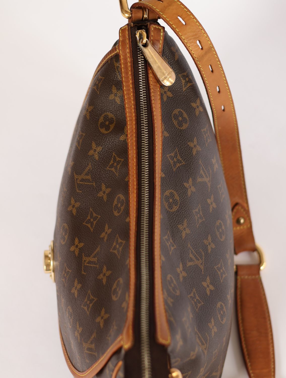 Louis Vuitton Tulum GM Bag