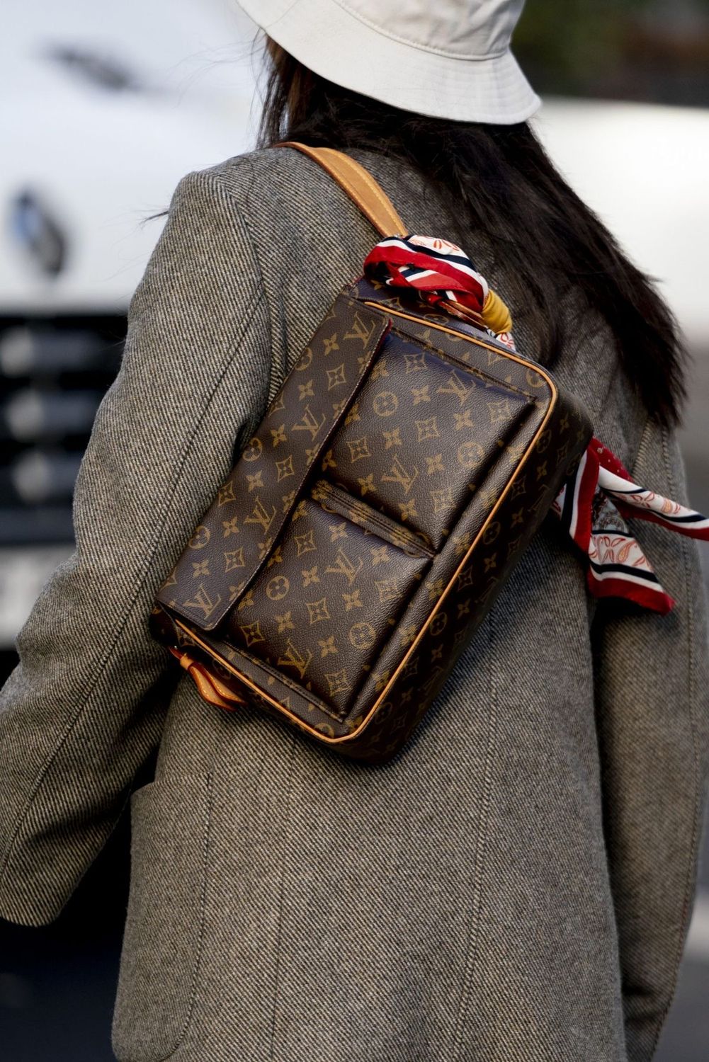 Louis Vuitton Viva MM Bag