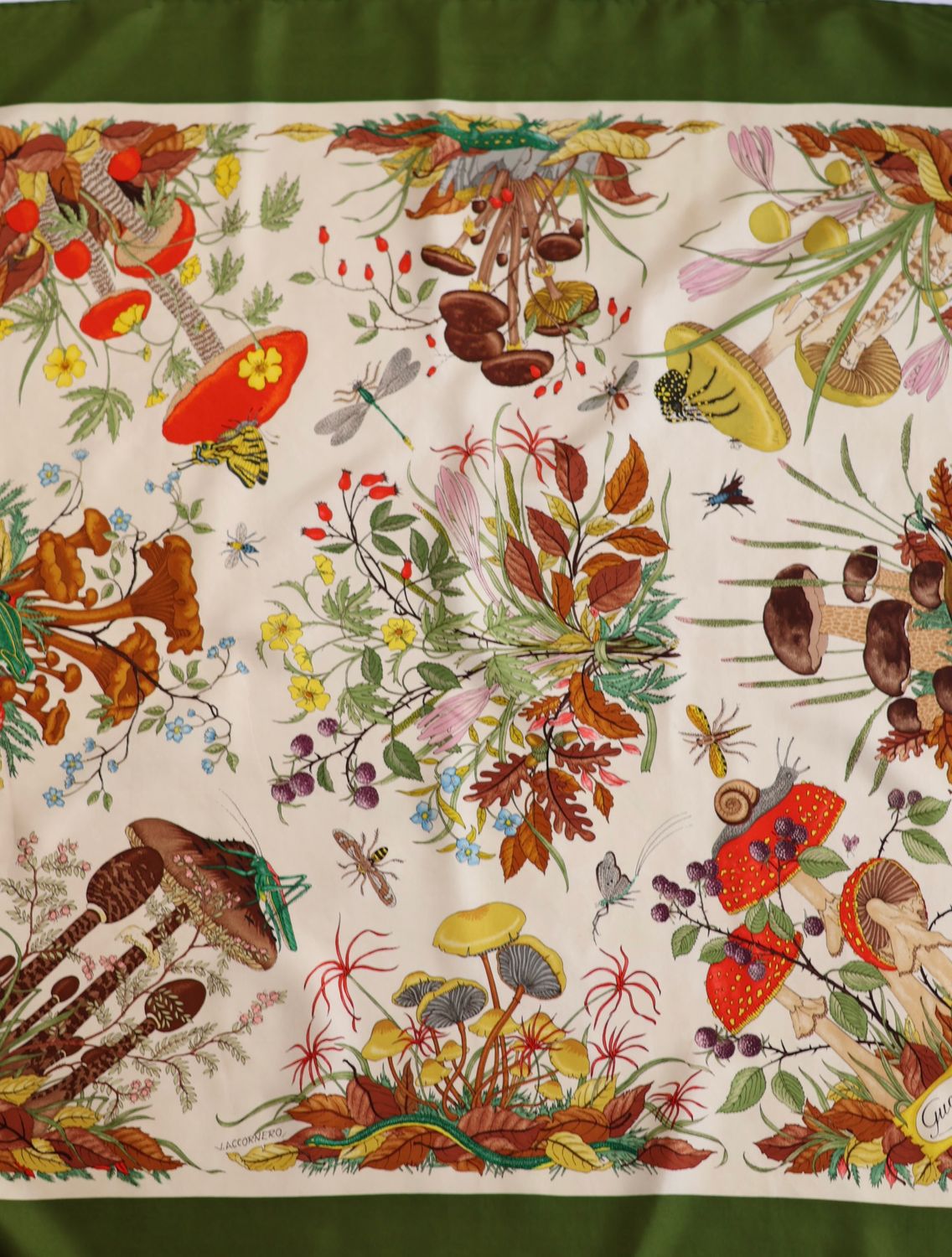 Gucci Flora d’Automne Silk Scarf