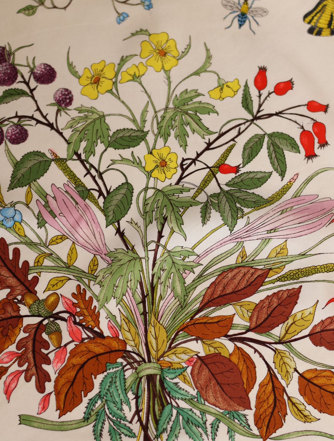 Gucci Flora d’Automne Silk Scarf