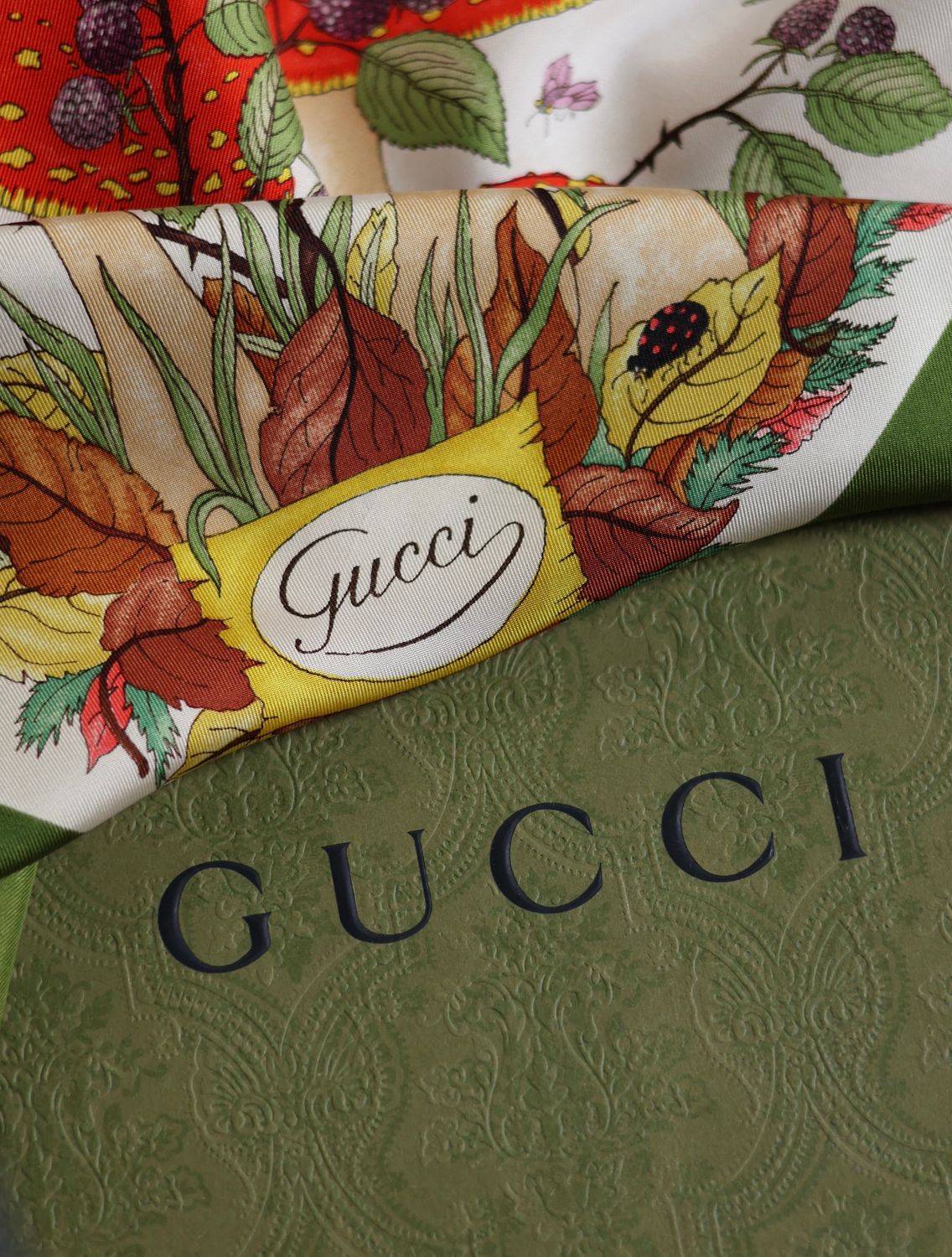 Gucci Flora d’Automne Silk Scarf