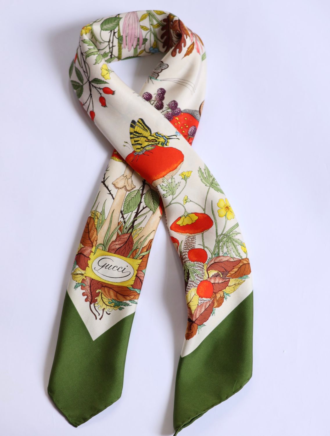 Gucci Flora d’Automne Silk Scarf