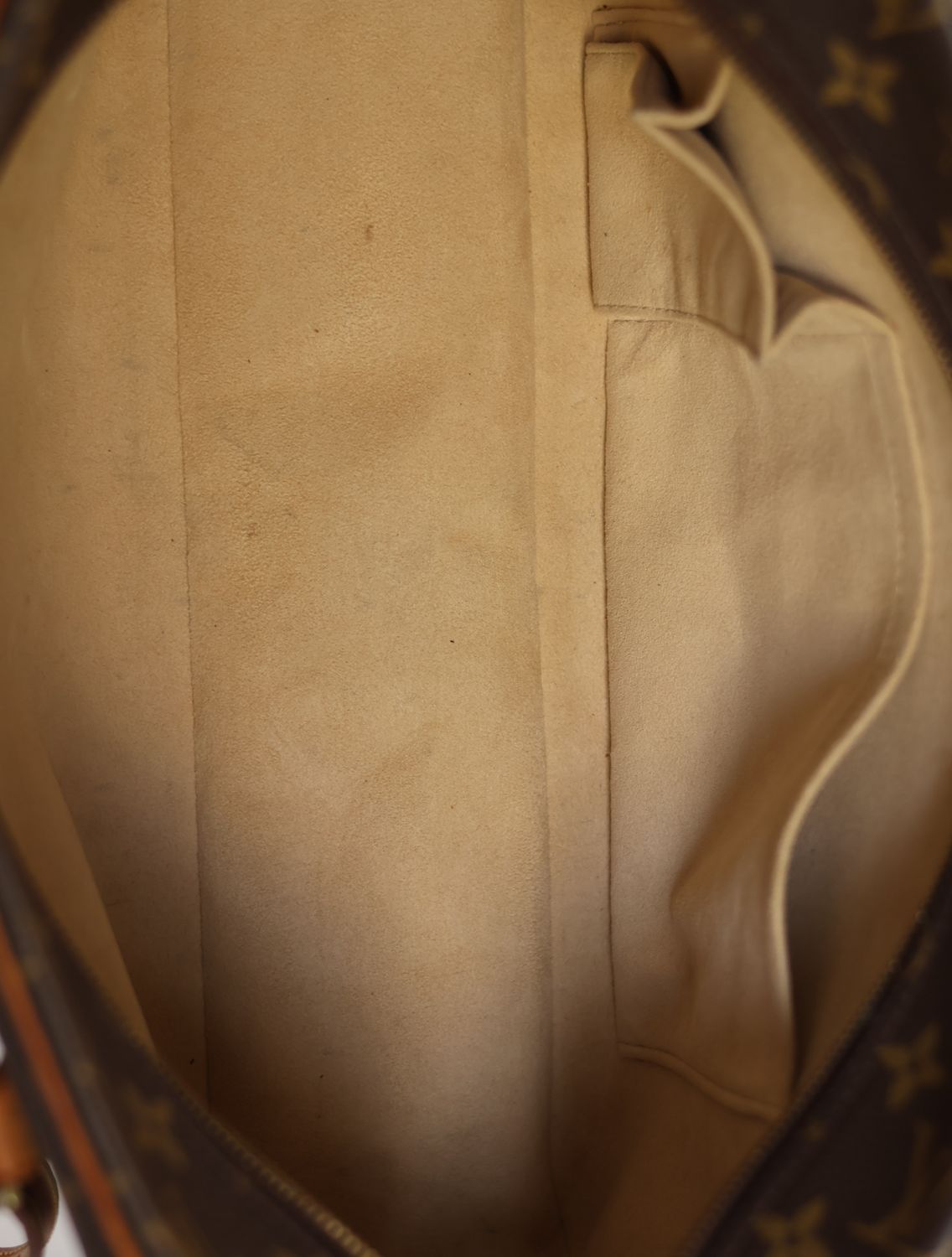 Louis Vuitton Cite GM Bag