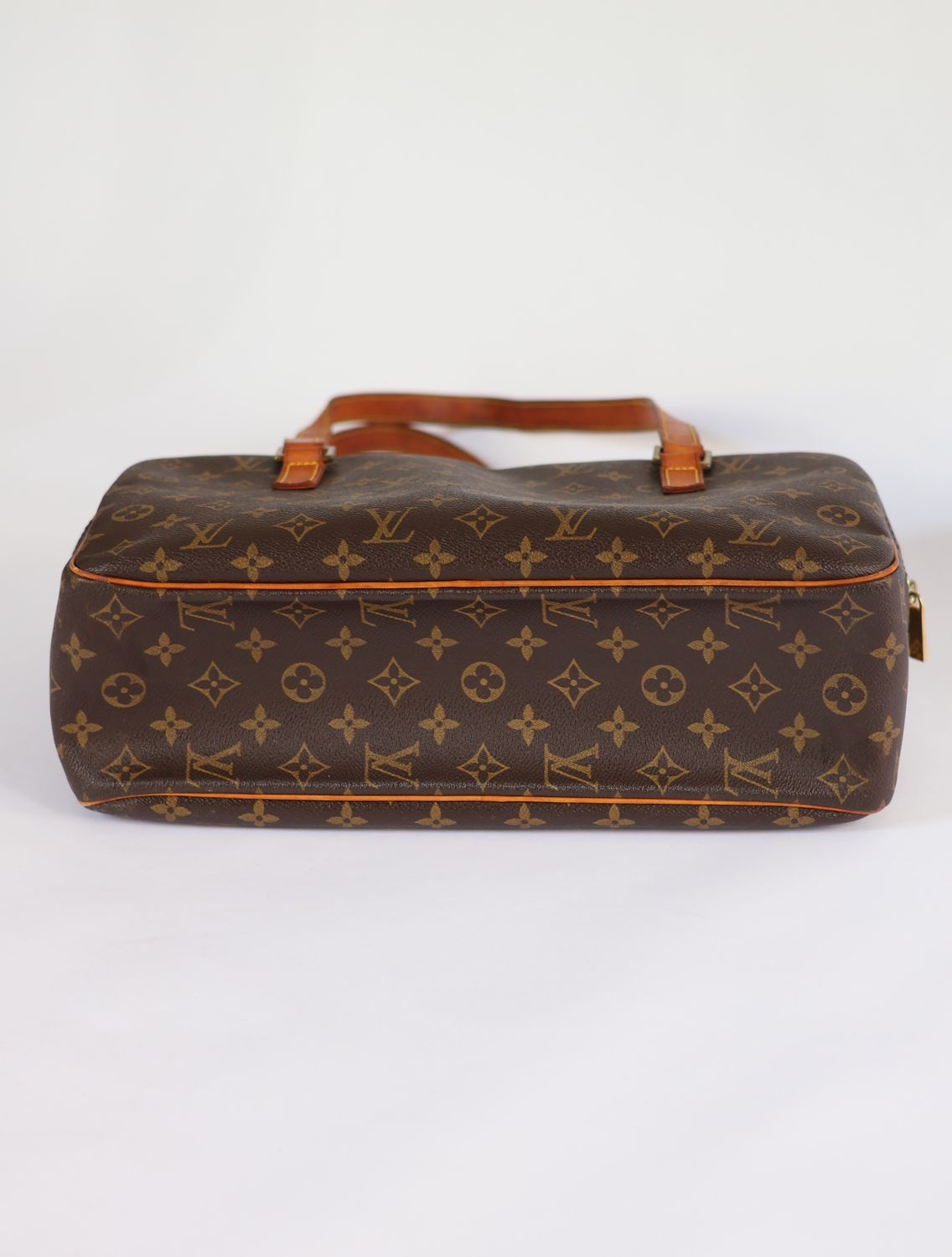 Louis Vuitton Cite GM Bag