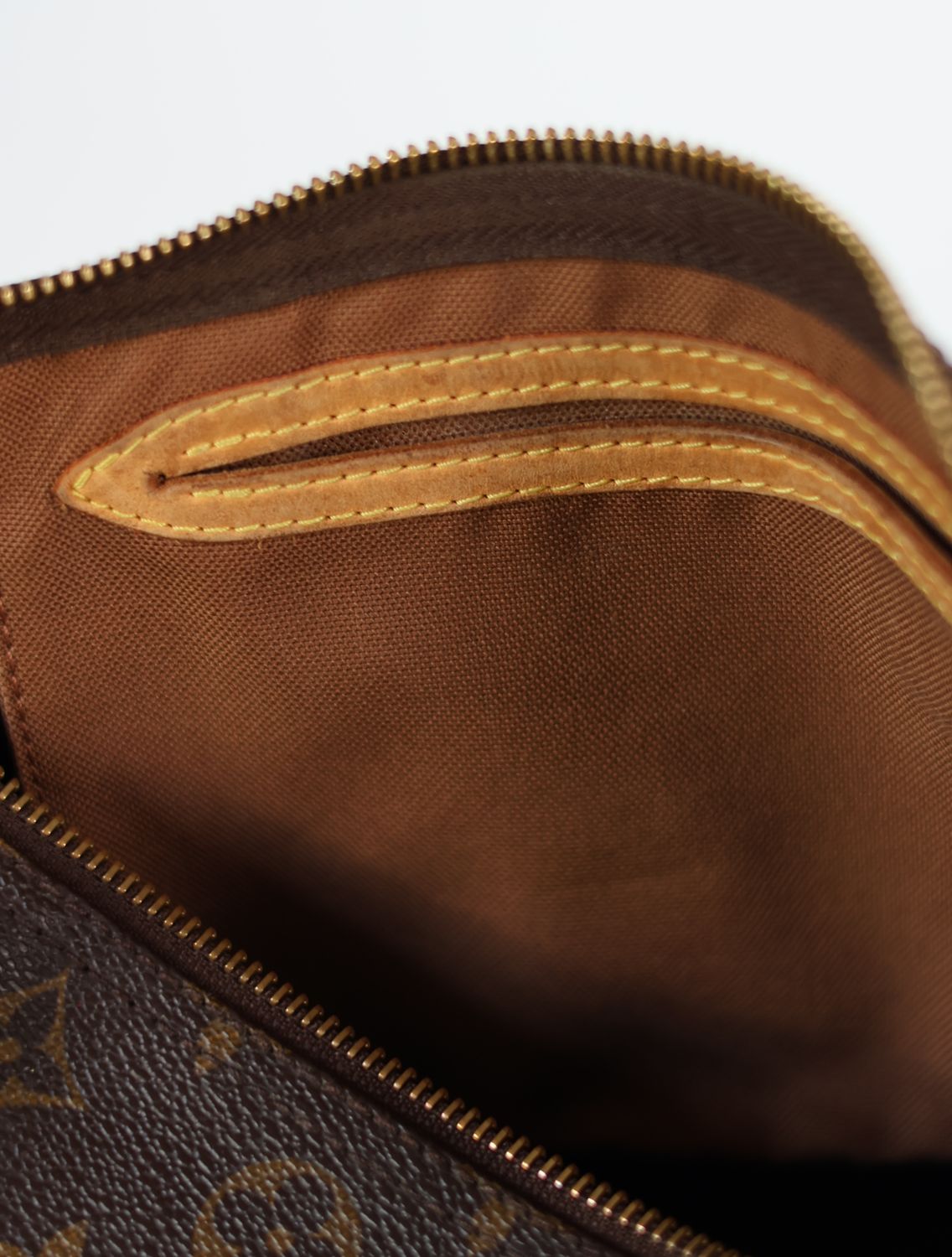 Louis Vuitton Speedy Bag